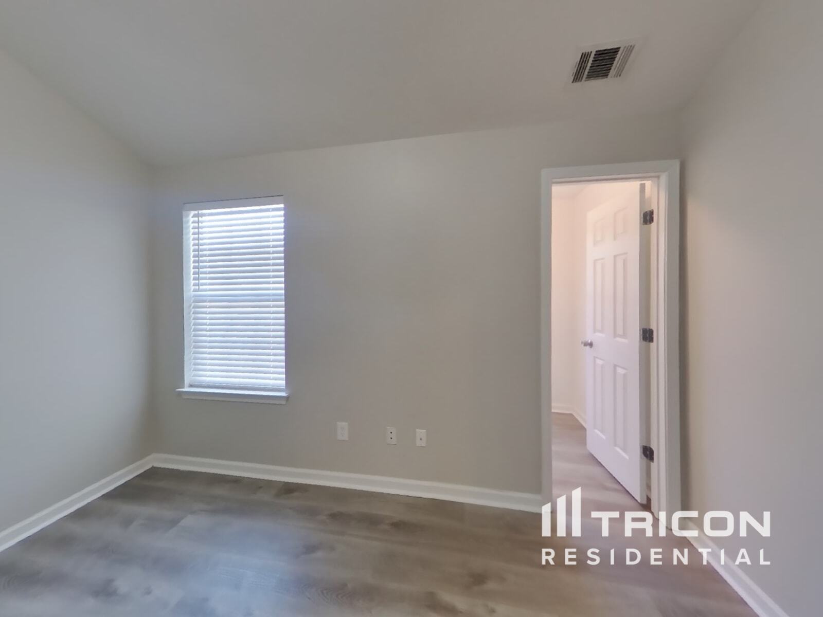 Building Photo - 308 Hidden Creek Ln