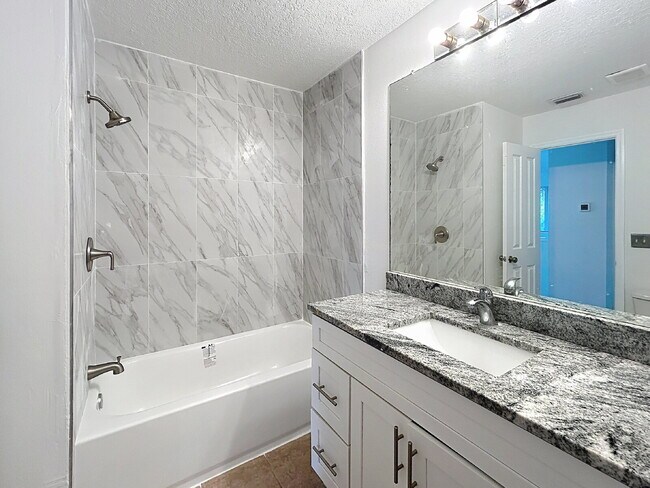 Building Photo - 9122 Rockrose Dr