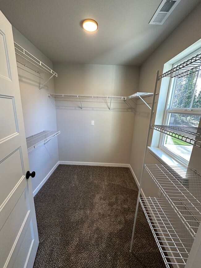 Building Photo - 1818 chipman St SE