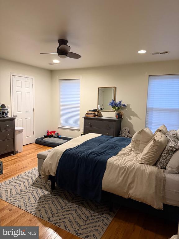 Building Photo - 7851 Nixon St