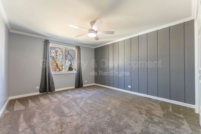 Building Photo - 72 Clover Dr