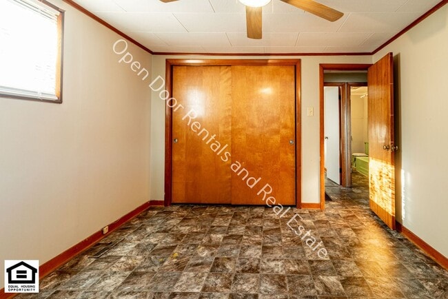 Building Photo - 3 bedroom home now available