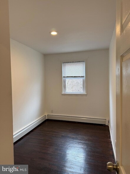 Building Photo - 720 Pine St