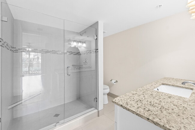 Building Photo - 600 Scotia Dr