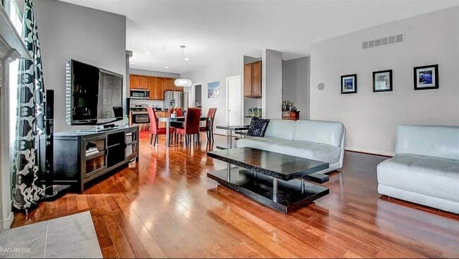 Building Photo - 1550 Cinnabar Dr