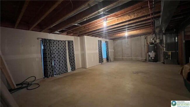 Building Photo - 8536 Mayfair Ct