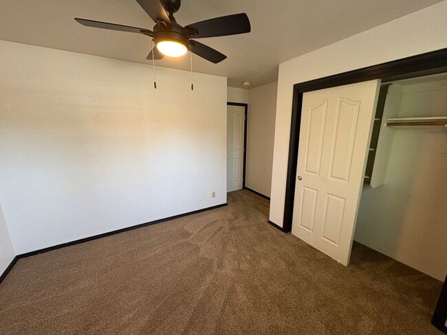 Building Photo - NW Visalia Home coming soon!