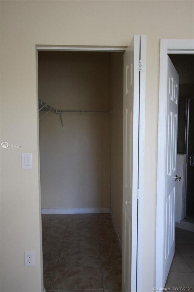 Building Photo - 9435 SW 170th Path