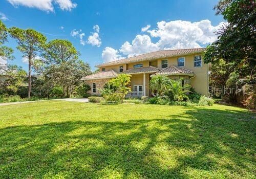 Building Photo - 1648 Bayshore Dr