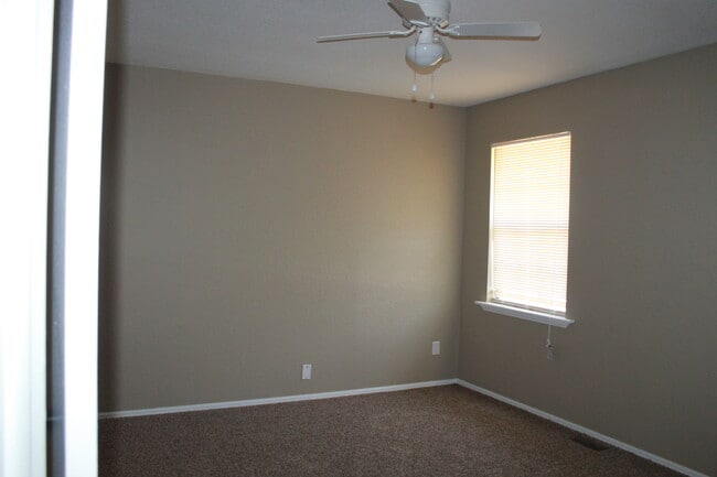 Building Photo - Midwest City Schools!