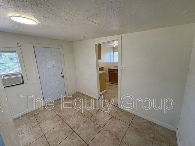 Building Photo - 38745 1/2 Campbell Dr
