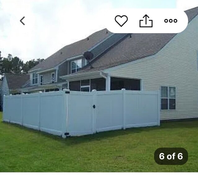 Building Photo - 324 Gallery Way