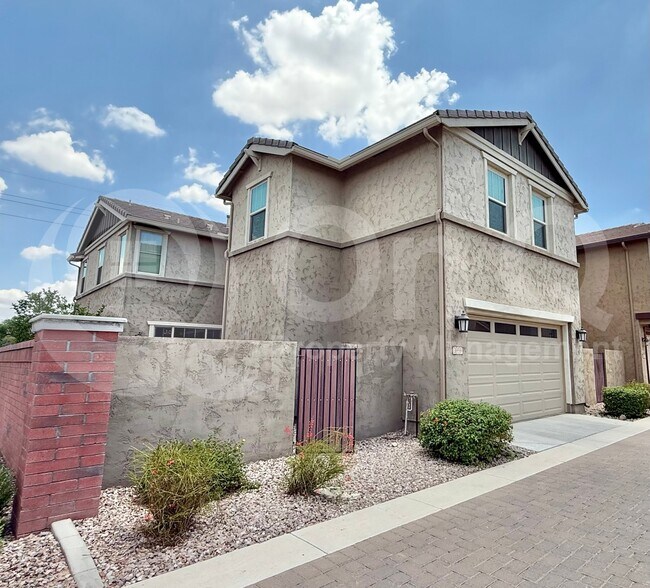 Primary Photo - 3959 E Perkinsville St