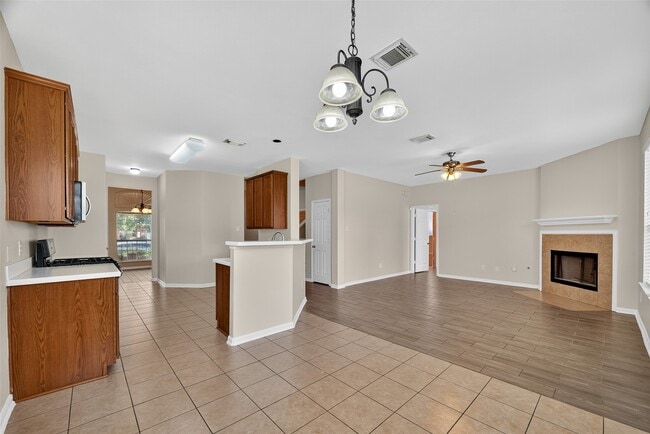 Building Photo - 2711 Shallow Falls Ct