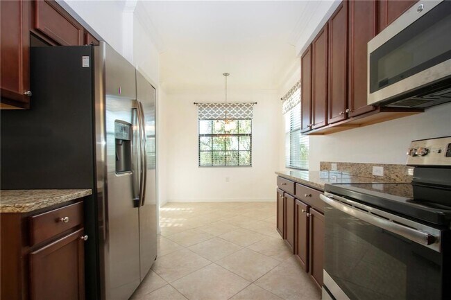 Building Photo - 16804 Vardon Ter