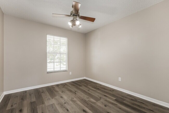 Building Photo - 2601 Berryvine Pl