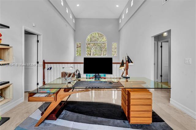 Building Photo - 2516 San Domingo St