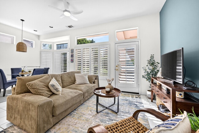 Building Photo - 78297 Willowrich Dr