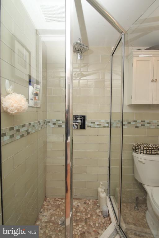 Building Photo - 511 S 17th St