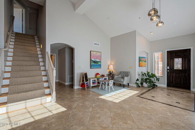 Building Photo - 10875 N 118th Way