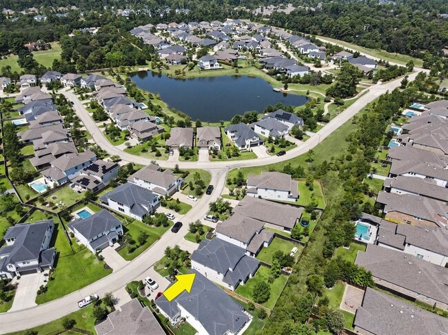 Building Photo - 155 Renodes Garden Ln