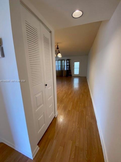 Building Photo - 1902 Bermuda Cir