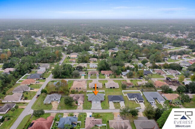 Building Photo - 34 Rosepetal Ln