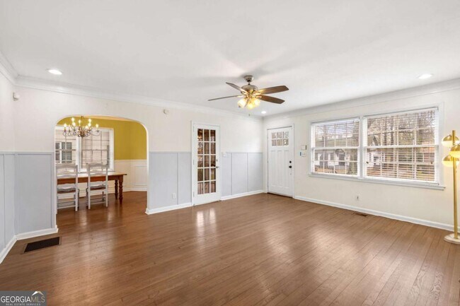 Building Photo - 1649 Beecher St SW