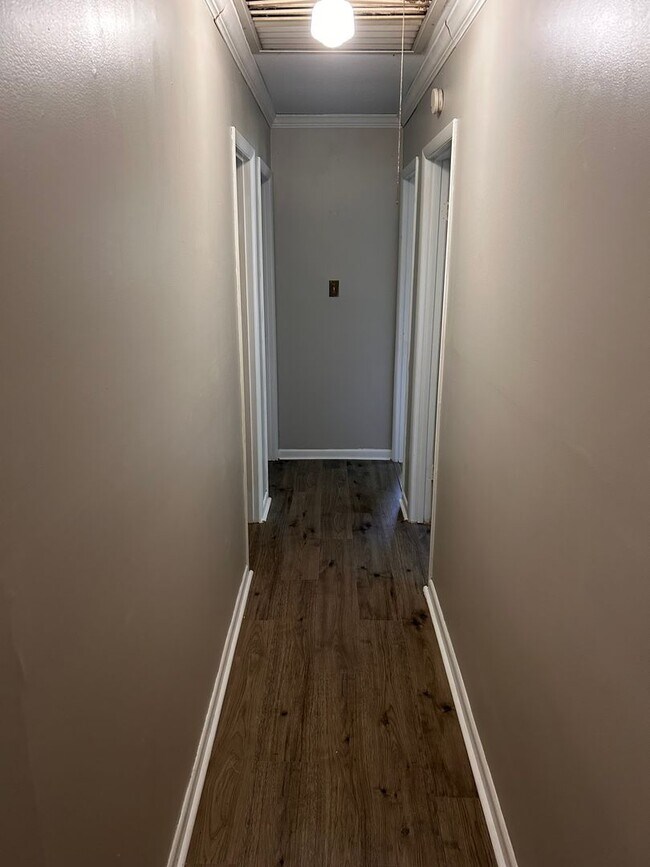 Building Photo - Move in Ready