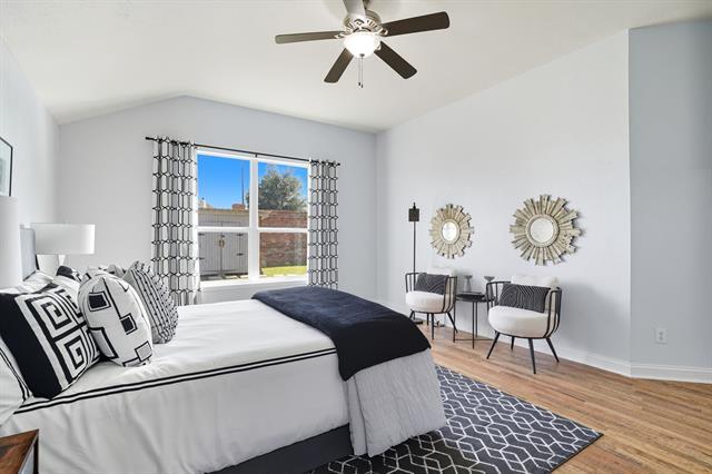 Building Photo - 529 Roundrock Ln