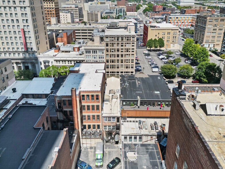 Building Photo - 63 E Gay St