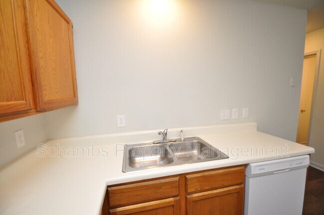 Building Photo - 5432 Talserwood Dr