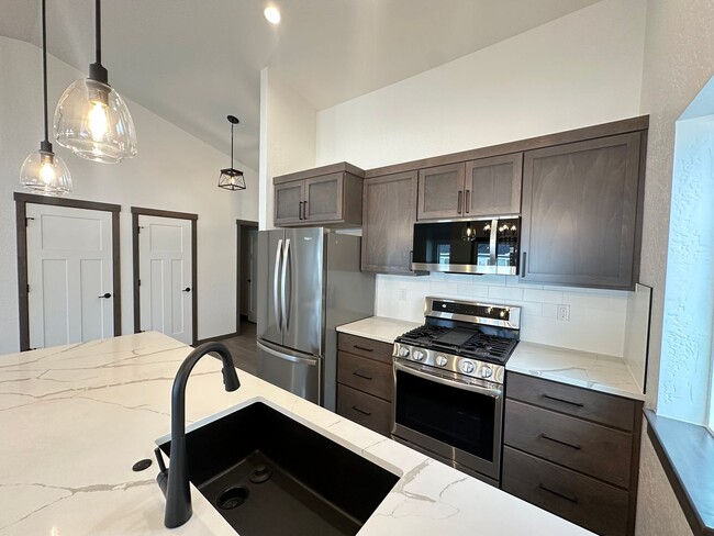 Building Photo - Brand New Rathdrum Home