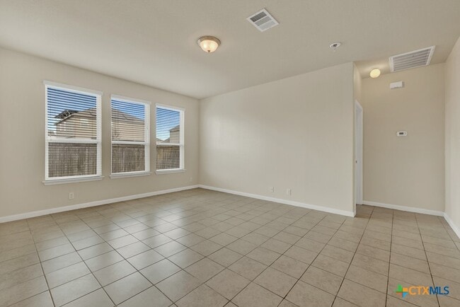 Building Photo - 1355 Fall Cover St