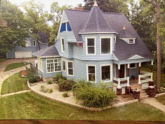 Primary Photo - 339 State St