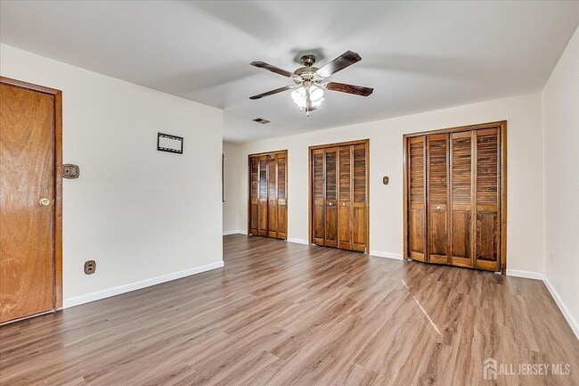 Building Photo - 98 Trieste St