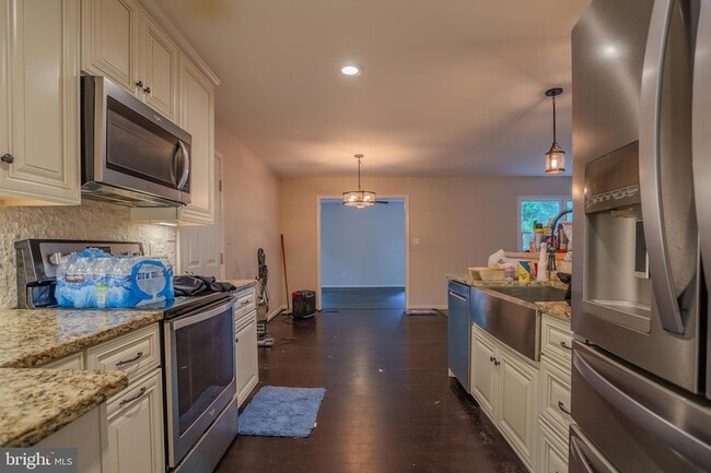 Building Photo - 309 Old Shady Grove Ln