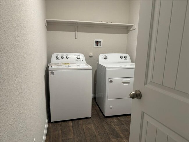 Building Photo - 13717 Thomas Wheeler Wy