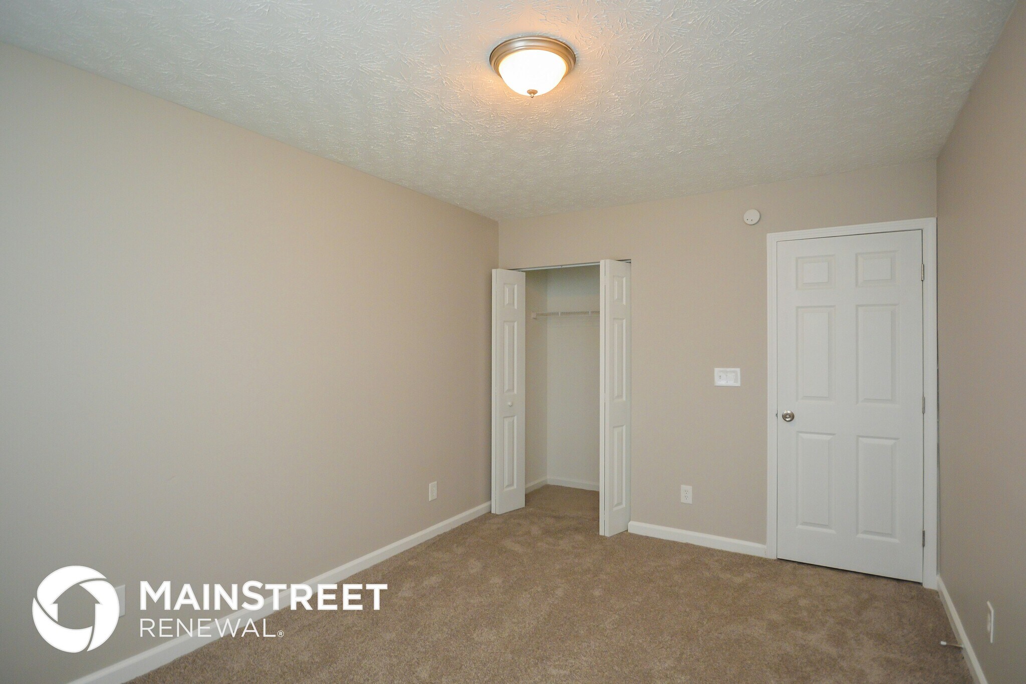 Building Photo - 140 Meadowridge Dr