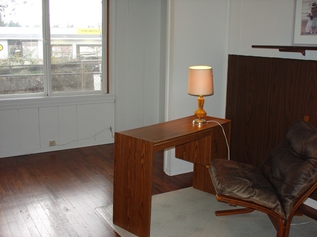 Building Photo - Greenwood Duplex