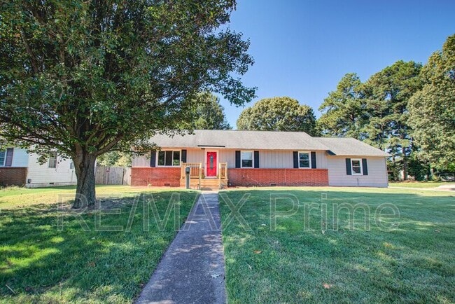 Building Photo - 321 Patrician Dr