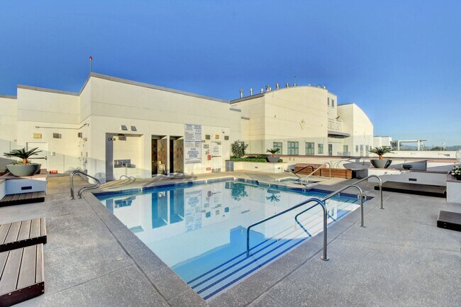 Building Photo - The Ogden 2203-City/Mtn Views from this stunning  2Bd/2Ba Residence