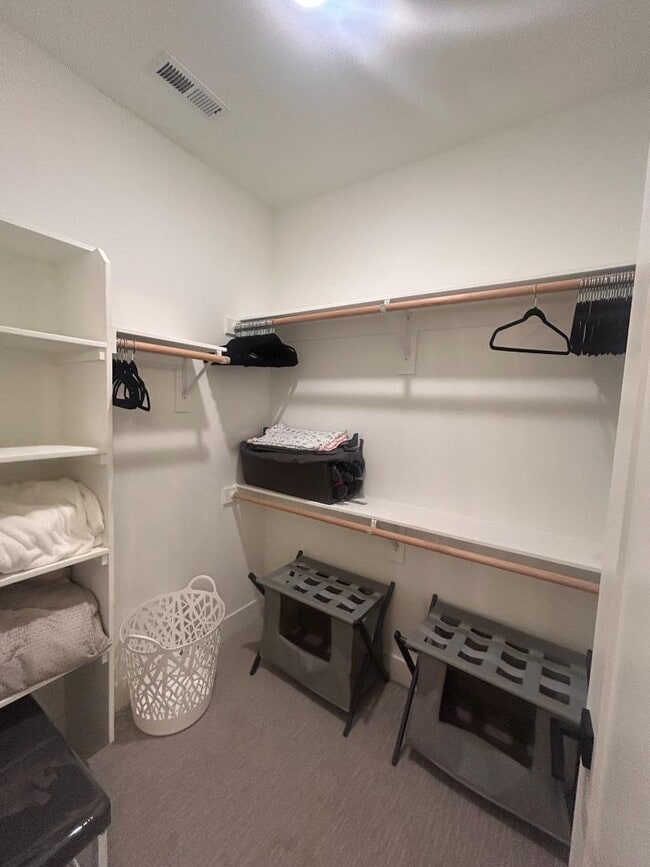 Building Photo - 307 Talons Dr