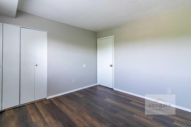 Building Photo - 11912 Tarragon Rd