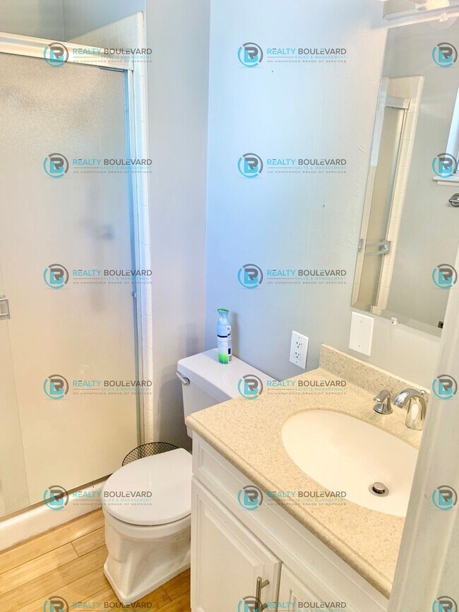 Building Photo - Charming 3-Bedroom Home Near McCarran – Gr...