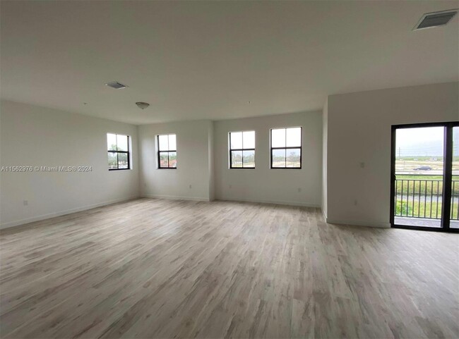 Living Room - 15600 SW 136th St