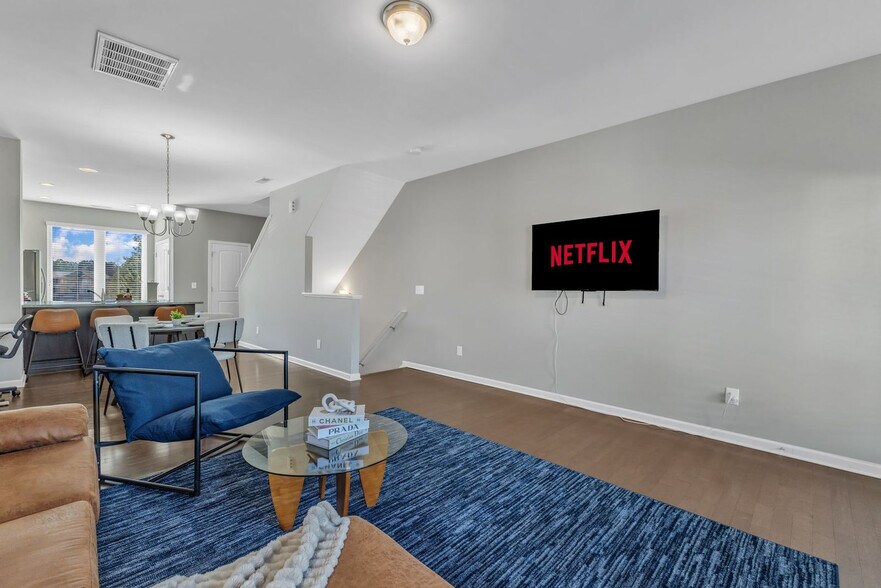 Building Photo - 2606 Wolf Cub Ct