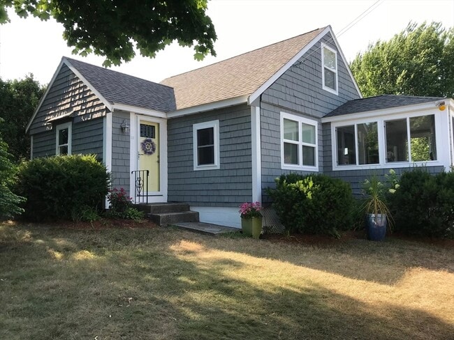 Building Photo - 16 Cricket Ln