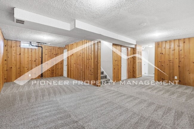 Building Photo - 4564 E Mexico Ave