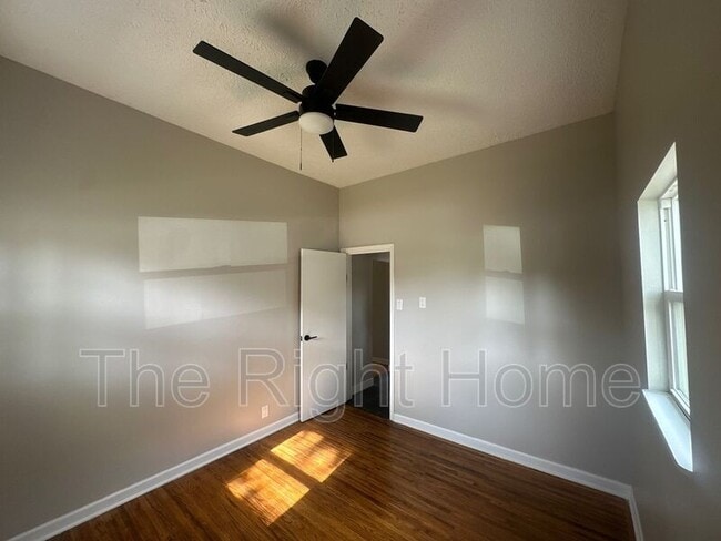 Building Photo - 4444 N 60th St